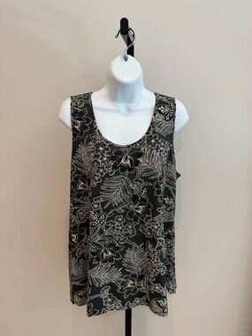 J Jill Sleeveless Black Floral Scoop Neck Tank Top